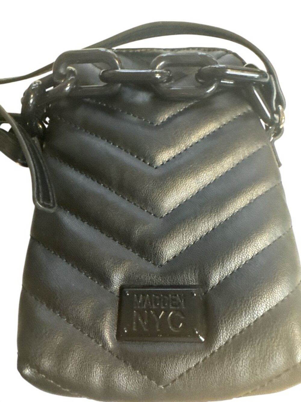 Madden NYC Black Quilted Crossbody Bag With Chevron Pattern & Chain Strap